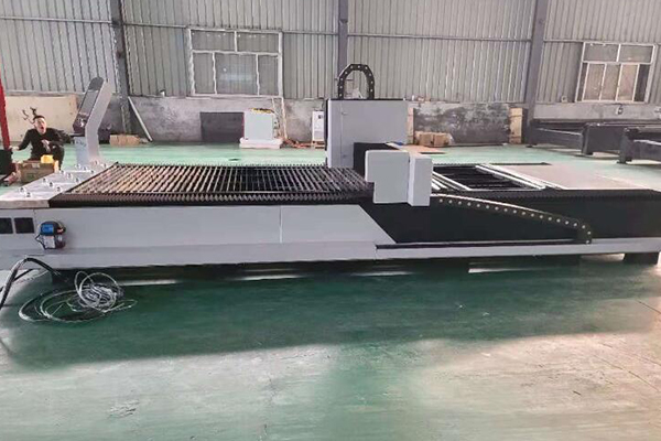 選用光纖激光切割機(jī)在價格的一些誤區(qū)