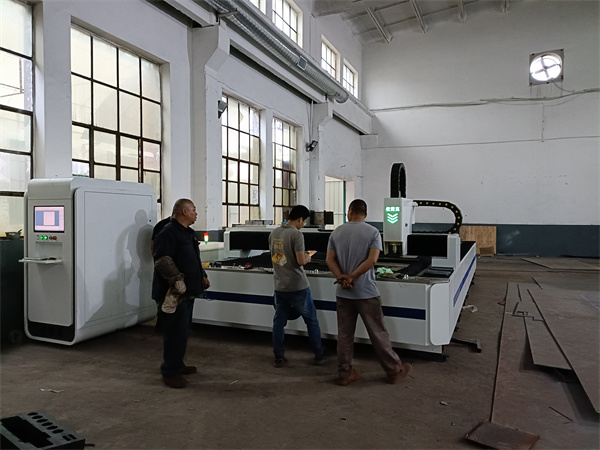 激光切割通過什么實(shí)現(xiàn)？有沒有危險(xiǎn)呢？