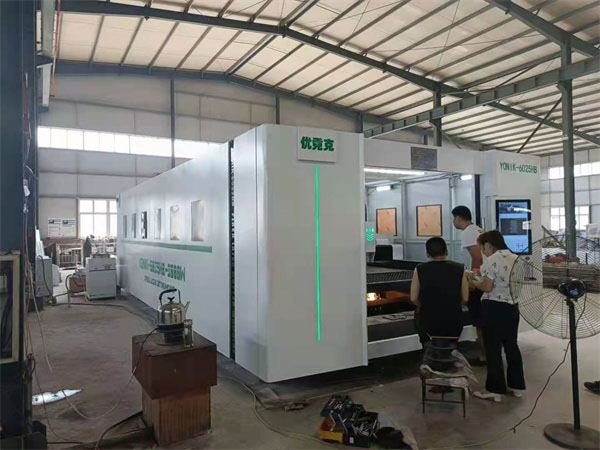 光纖激光切割機(jī)